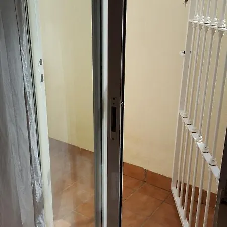 Apartment 3 Bed To Rent In Mojacar, Spain. *